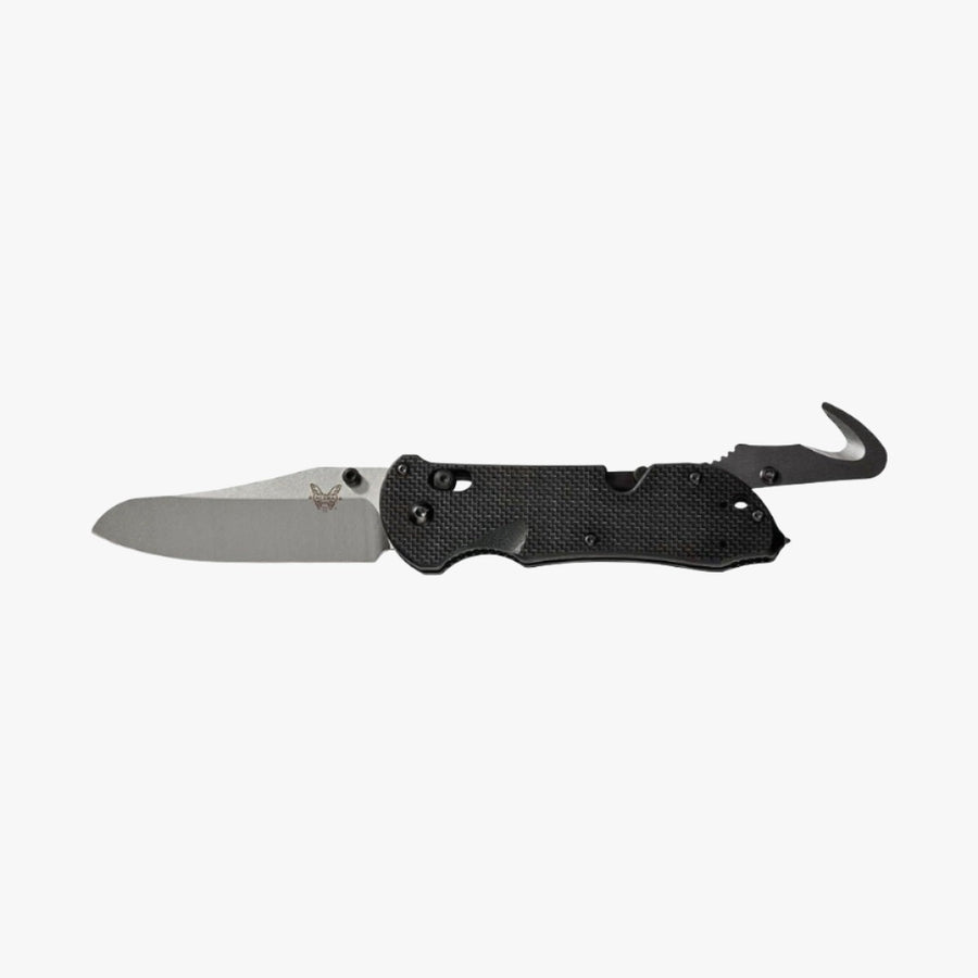 Benchmade Triage 915 – pelastusveitsi turvavyöleikkurilla ja lasinrikkojalla