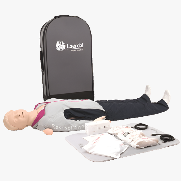 Resusci Anne QCPR — helkropp med väska